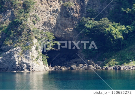 兵庫県　四季の散歩　夏　はさかり岩 130685272