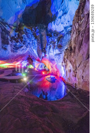 THAILAND PHRAE THAM PHA NANG KHOI CAVE 130689289