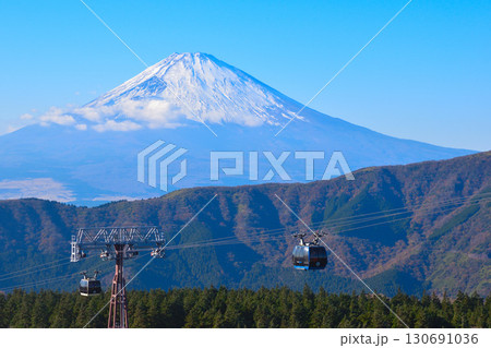 秋　箱根ロープウェイ　富士山　 130691036