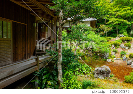 滋賀県　米原市　青岸寺庭園 130695573