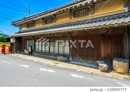 中山道　鳥居本宿 130695777
