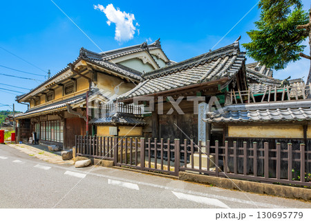 中山道　鳥居本宿 130695779