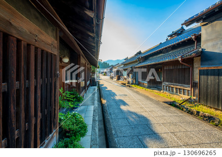 奈良　明日香村の町並み 130696265