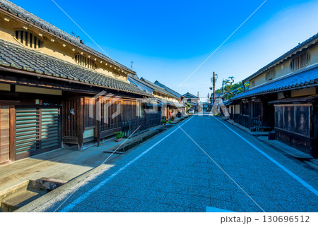 奈良　明日香村　岡の町並み 130696512