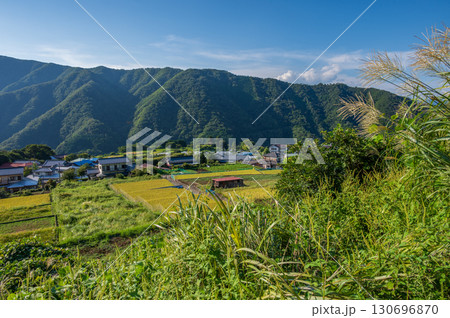 初秋の青根　秋の里風景 130696870