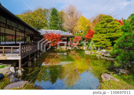 京都 渉成園 秋の臨池亭 京都 渉成園 秋の臨池亭 130697011