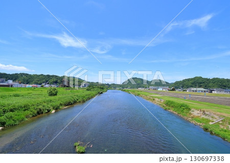 静岡県・伊豆の国市・伊豆長岡・狩野川 静岡県・伊豆の国市・伊豆長岡・狩野川 130697338