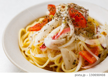 イカとトマトの冷製パスタ 130698408
