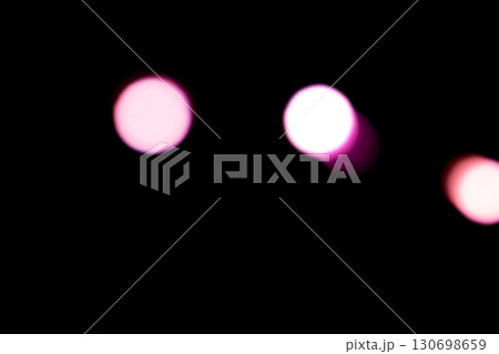 ピンクカラー系玉ボケイメージ (写真素材) ピンクカラー系玉ボケイメージ (写真素材) 130698659