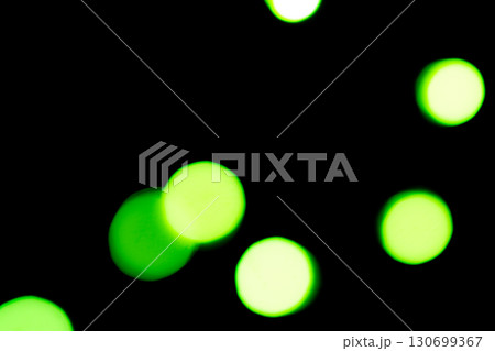 イエローグリーンカラー系玉ボケイメージ (写真素材) イエローグリーンカラー系玉ボケイメージ (写真素材) 130699367