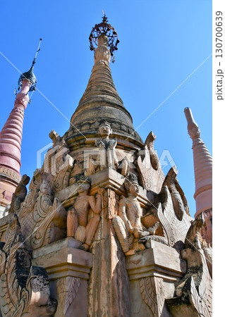 ミャンマー、カックー、カックー遺跡、仏塔群、仏塔の彫刻 ミャンマー、カックー、カックー遺跡、仏塔群、仏塔の彫刻 130700639