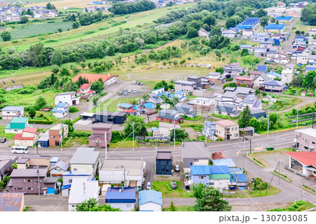 瞰望岩から眺める北海道遠軽町の展望と町の風景 130703085