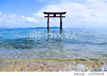 琵琶湖と白髭神社 琵琶湖と白髭神社 130708298