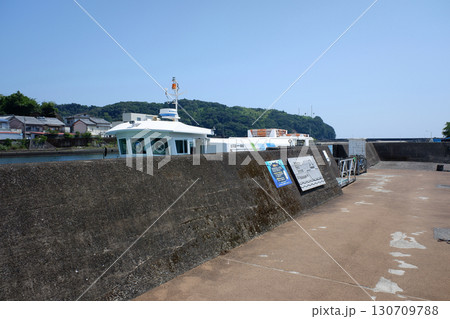 徳島県　牟岐港　出羽島連絡船乗り場 130709788