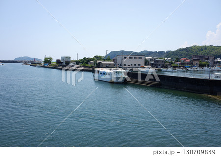 徳島県　牟岐港　出羽島連絡船 130709839