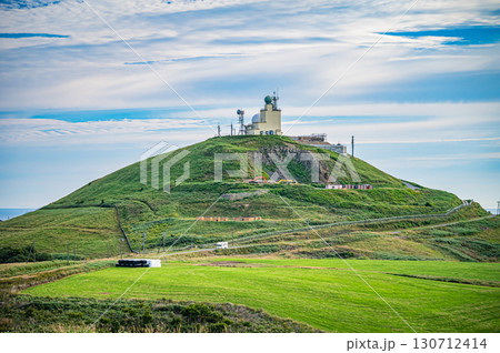 北海道・宗谷丘陵「白い道」の絶景 130712414
