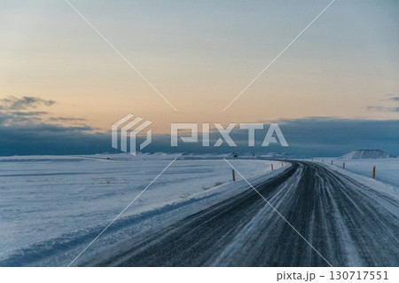 Winter snow landscape near Jokulsarlon Winter snow landscape near Jokulsarlon 130717551