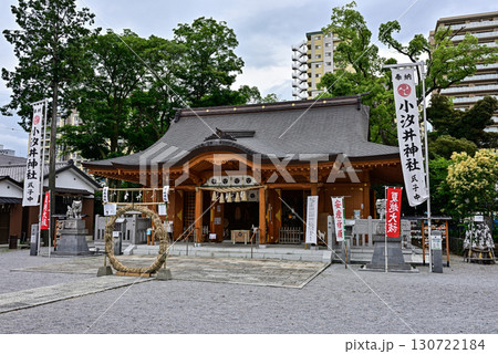 小汐井神社　拝殿と夏越しの大祓え（茅の輪くぐり） 130722184