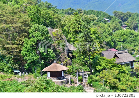 姨捨棚田から眺める長楽寺 姨捨棚田から眺める長楽寺 130722803
