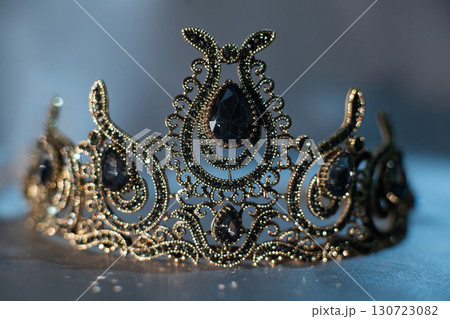 Black eastern turkish royal crown Black eastern turkish royal crown 130723082