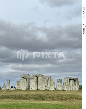 ストーンヘンジ 130723096