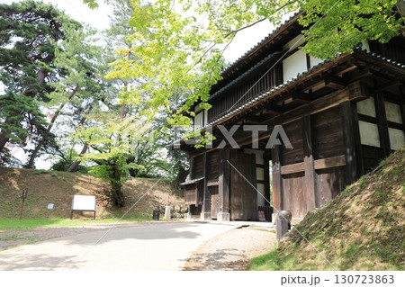 弘前城二の丸東門 130723863