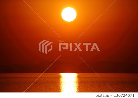 荒尾市　有明海　海岸　元旦の夕暮れ、 130724071