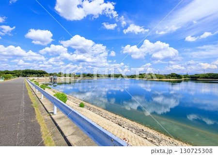 みよし市、三好池の風景 みよし市、三好池の風景 130725308