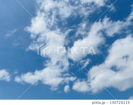 石垣島の青空 130728119