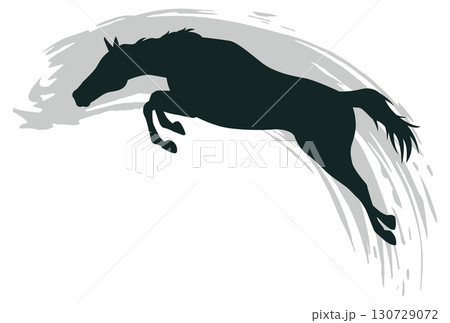 ジャンプしている馬のシルエット ジャンプしている馬のシルエット 130729072