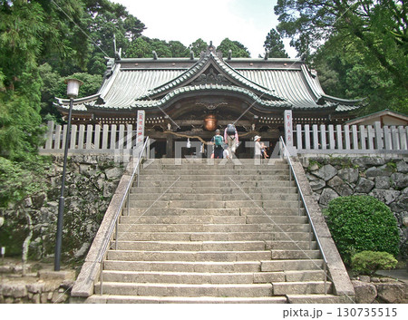 筑波山神社の拝殿(茨城県つくば市) 筑波山神社の拝殿(茨城県つくば市) 130735515
