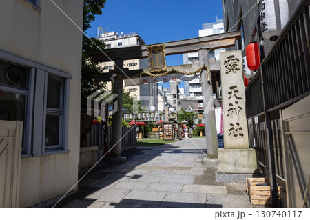 露天神社（お初天神）の鳥居（202年06月撮影） 130740117