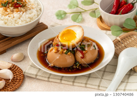 半熟卵 半熟玉子 半熟タマゴ 130740486