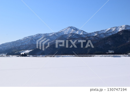 東北地方の雪景色 山形県庄内 東北地方の雪景色 山形県庄内 130747194
