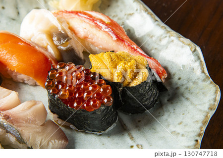 北海道の新鮮で美味しい寿司 北海道の新鮮で美味しい寿司 130747718