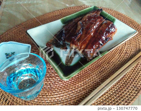 土用の丑の日,鰻の蒲焼きの一品料理~日本の居酒屋 ひとり飲みプラン,おひとり様セットメニュー 土用の丑の日,鰻の蒲焼きの一品料理~日本の居酒屋 ひとり飲みプラン,おひとり様セットメニュー 130747770