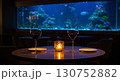 二人でワインを 130752882