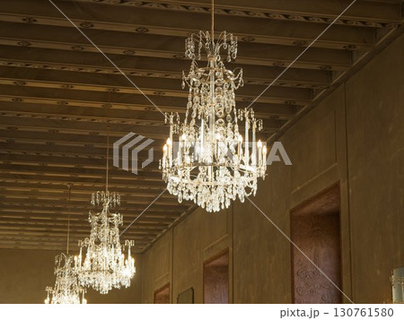 ストックホルム市庁舎のシャンデリア 130761580
