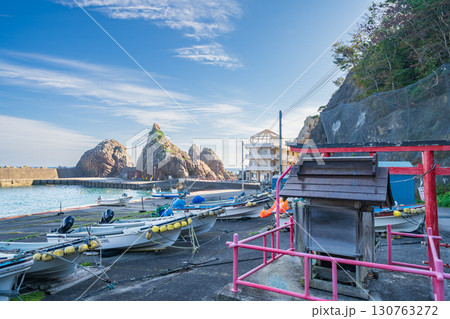 「岩手県」小袖漁港の風景　久慈市 130763272