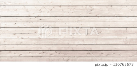 木目のある明るい白木色の横長の木塀の背景画像 木目のある明るい白木色の横長の木塀の背景画像 130765675