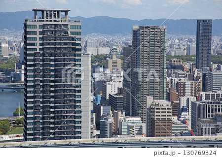淀屋橋ステーションワン 淀屋橋スカイテラスから東方向 大阪城天守閣 淀屋橋ステーションワン 淀屋橋スカイテラスから東方向 大阪城天守閣 130769324
