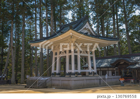 高野山金剛峯寺 大塔の鐘 高野山金剛峯寺 大塔の鐘 130769558