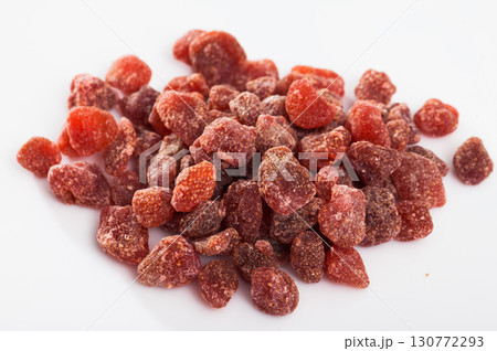 Freeze-dried strawberries Freeze-dried strawberries 130772293
