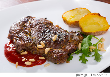 Entrecote with ketchup 130772386