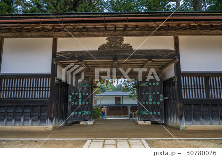 高野山金剛峯寺 本坊の会下門 130780026