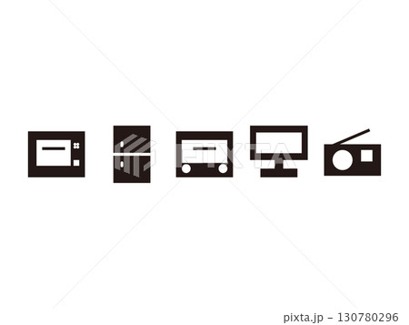 冷蔵庫、電子レンジ、トースター、テレビ、ラジオのモノクロのアイコンのセット 130780296