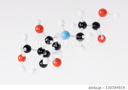 パントテン酸、ビタミンB5の分子構造モデル 130784919