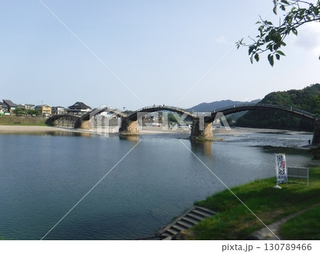 錦帯橋と錦川の風景（山口県岩国市） 130789466