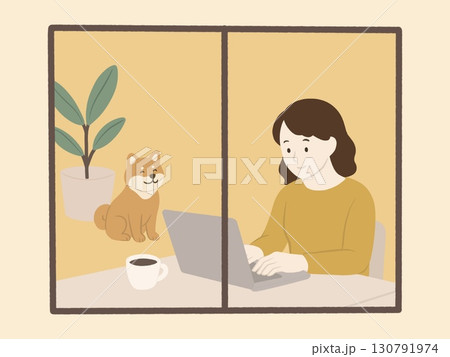 ニコニコした柴犬が見守るなか在宅ワークをする女性 130791974