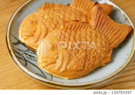 美味しい鯛やき 130793397